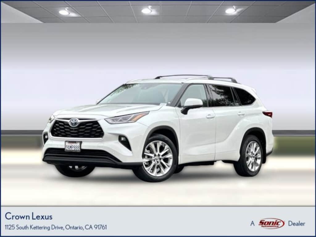 Used 2022 Toyota Highlander Hybrid Limited SUV