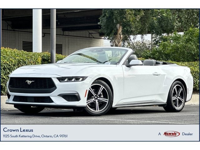 2024 Ford Mustang EcoBoost's photo