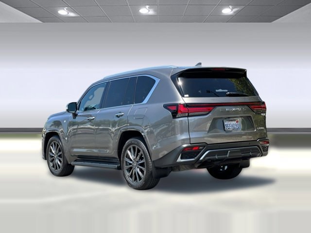 2022 LEXUS LX 600 F SPORT photo 2