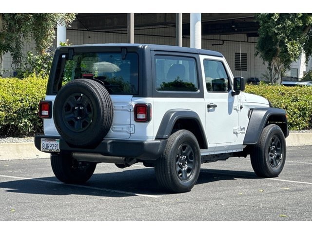 2019 Jeep Wrangler Sport 4x4 photo 3