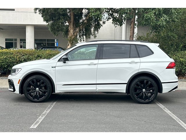 Used 2020 Volkswagen Tiguan SE R-LINE BLACK with VIN 3VV3B7AX9LM145567 for sale in Ontario, CA
