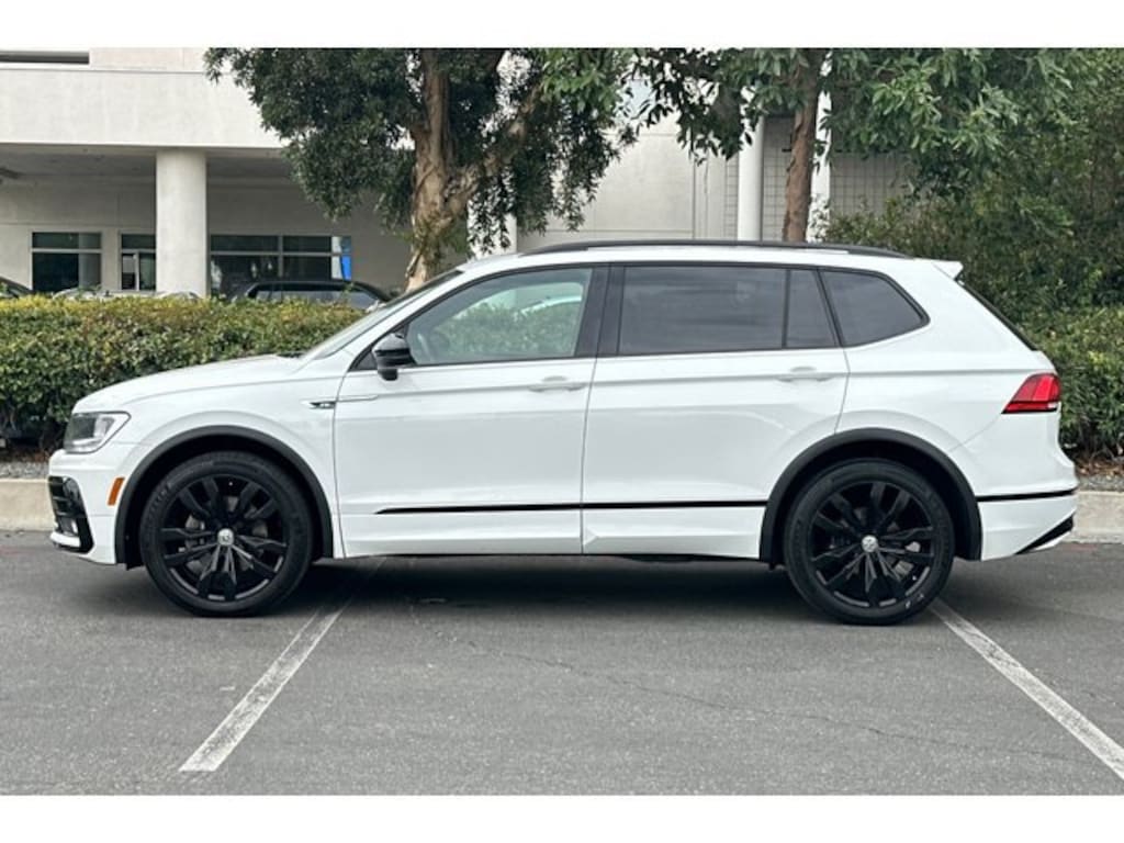 Used 2020 Volkswagen Tiguan 2.0T SE R-Line Black SUV