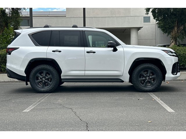 2026 LEXUS LX HYBRID 700h OVERTRAIL 5-DOOR SUV 4X4