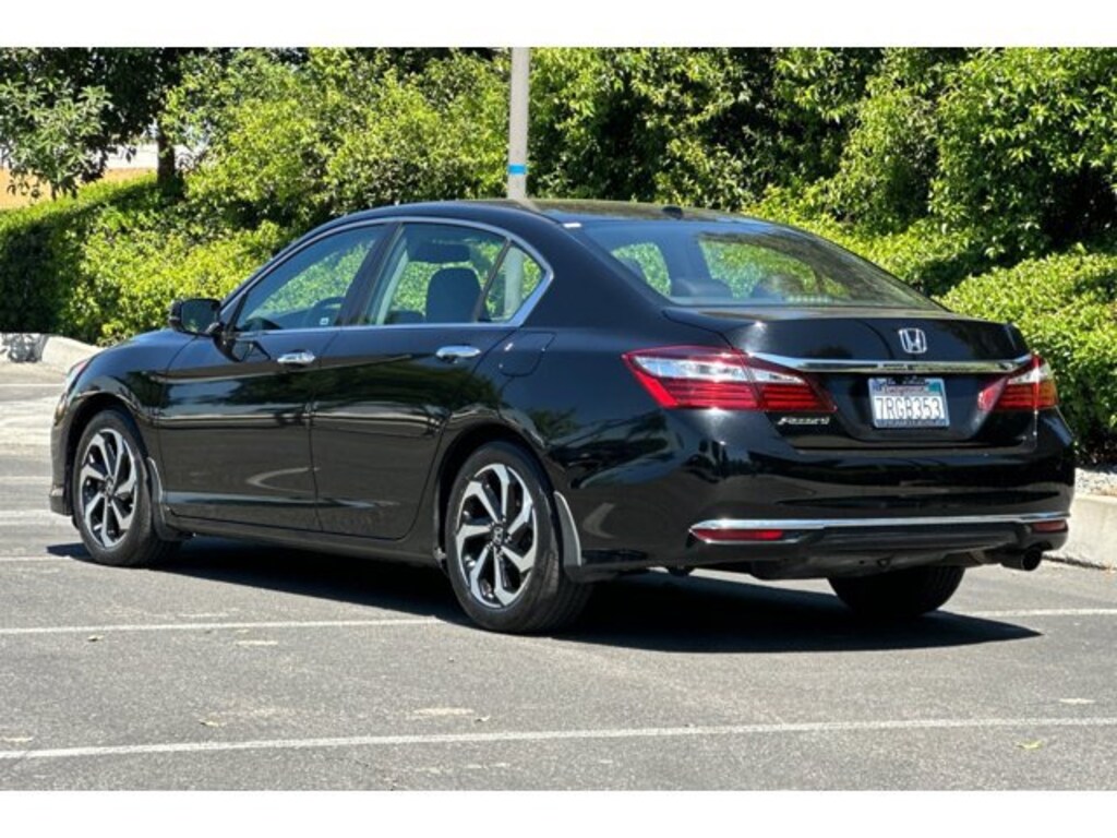 Used 2016 Honda Accord EX-L Sedan