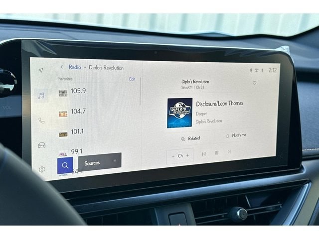 2025 Lexus UX 300h Premium - Photo 21