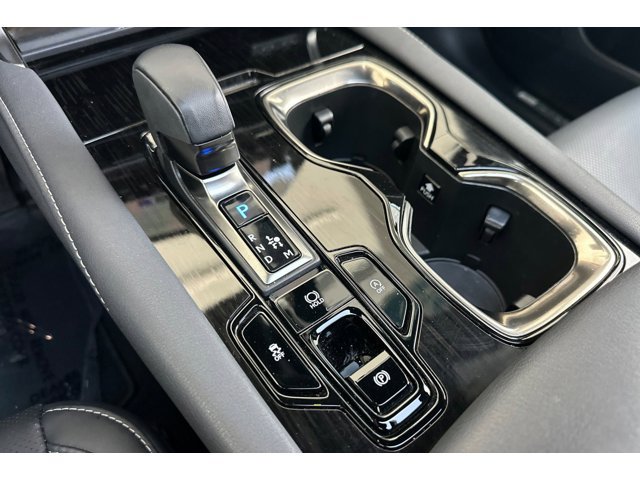 2025 Lexus RX 350 - Photo 19