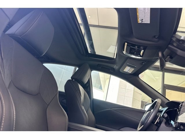 2025 Lexus RX 350 - Photo 30