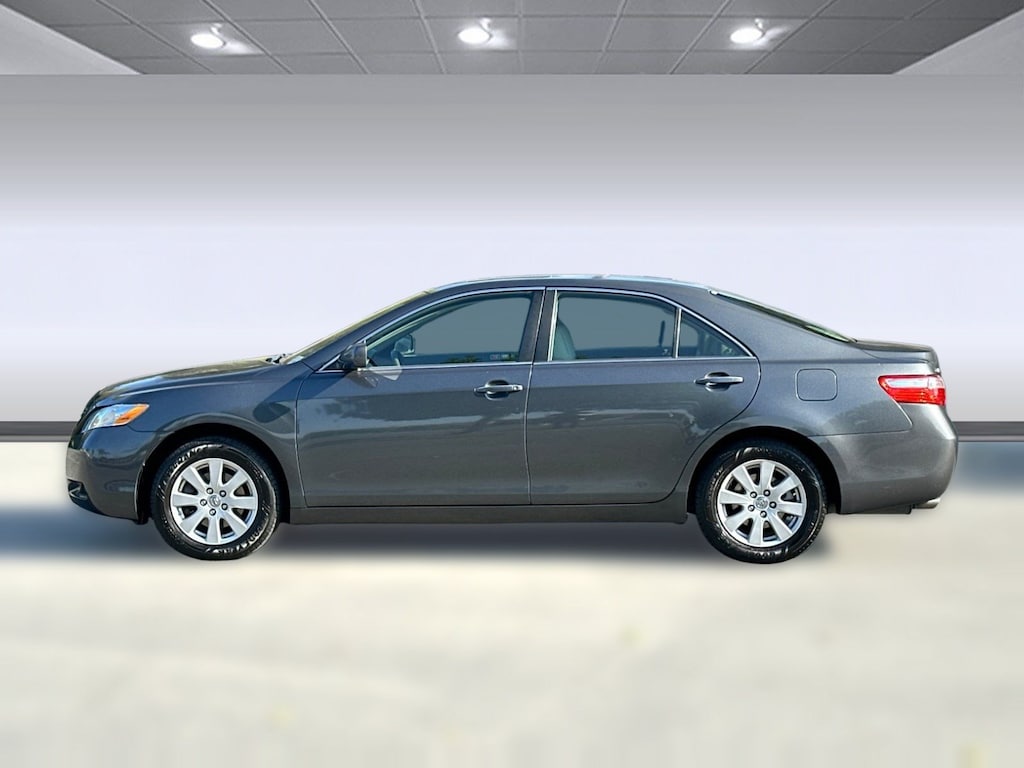 Used 2007 Toyota Camry XLE V6 Sedan