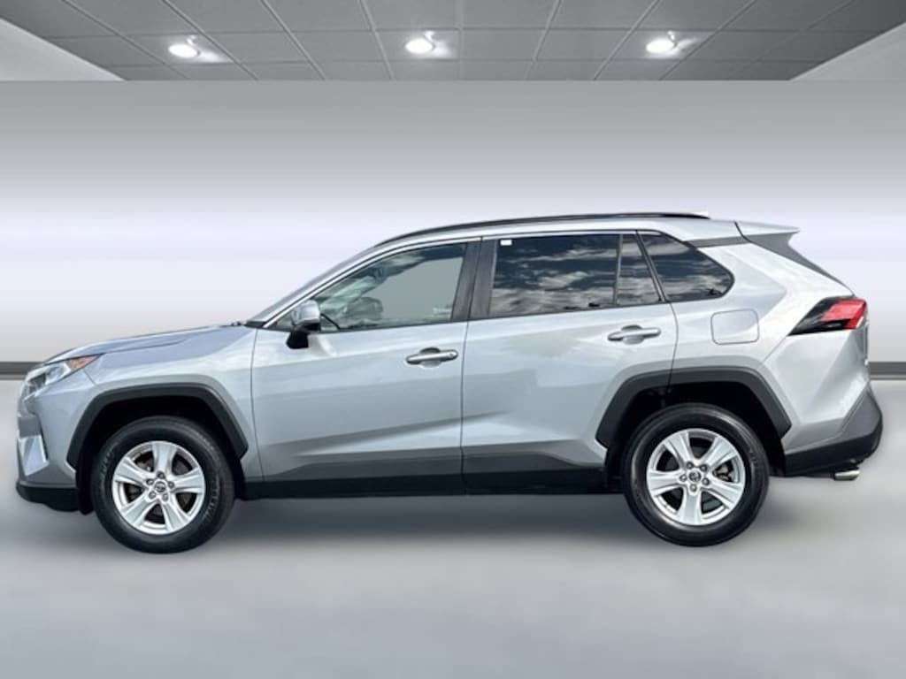 Used 2019 Toyota RAV4 XLE SUV