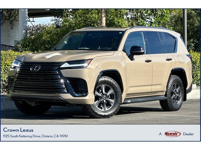 2025 Lexus LX Overtrail's photo