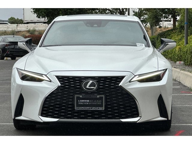 2022 LEXUS IS 300 photo 4