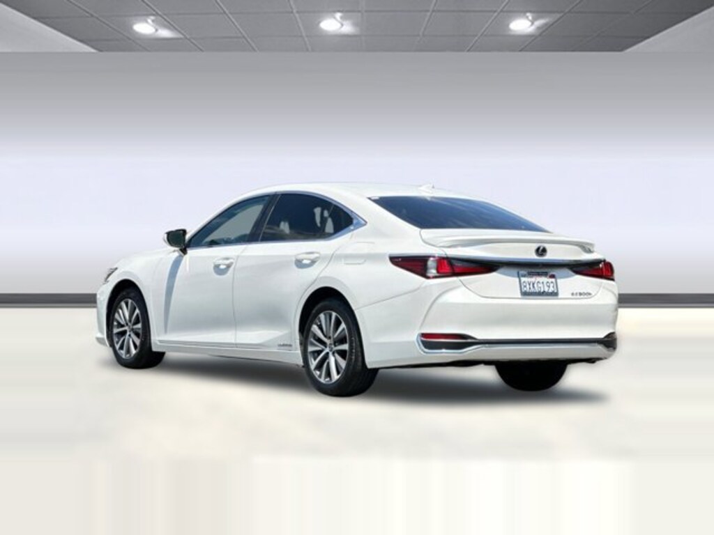 Used 2021 Lexus ES 300h Sedan