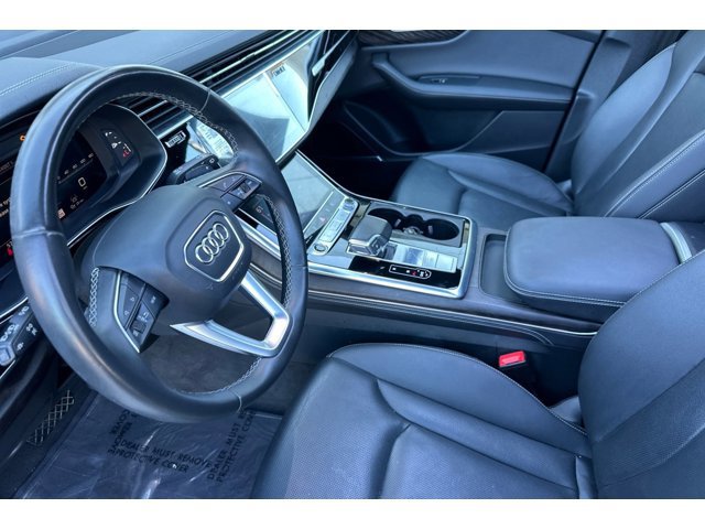 2023 Audi Q8 55 Premium photo 3