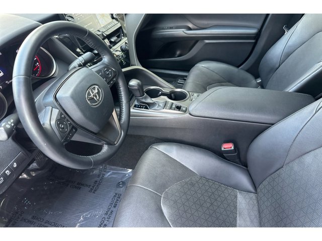 2021 Toyota Camry XSE V6 photo 3