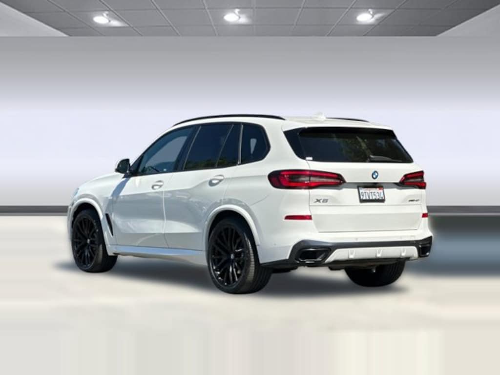 Used 2022 BMW X5 sDrive40i SUV