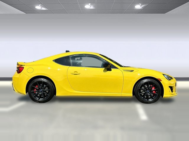 2017 Subaru BRZ Series.Yellow photo 6
