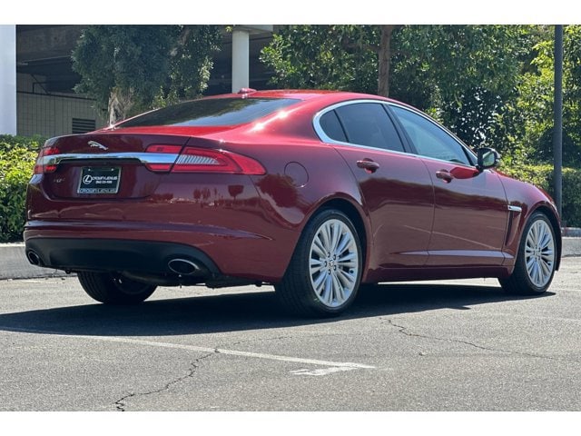 XF Portfolio Sedan