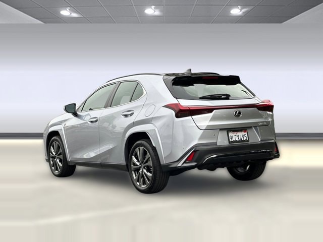 2024 LEXUS UX 250h F SPORT Design photo 2