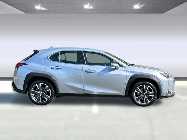 2023 LEXUS UX 250h photo 6