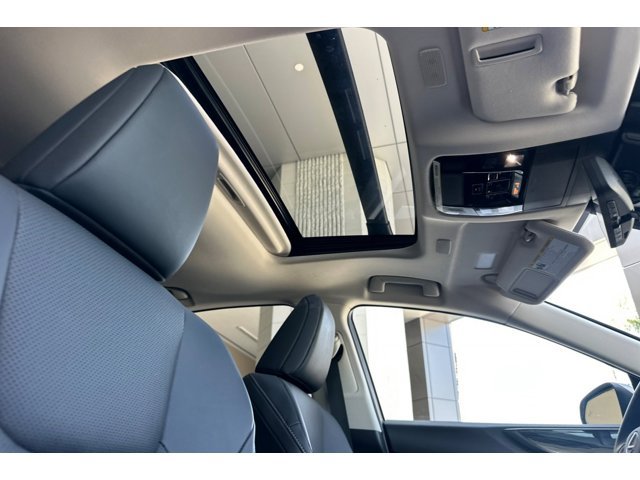 2025 Lexus NX Hybrid 350h - Photo 15