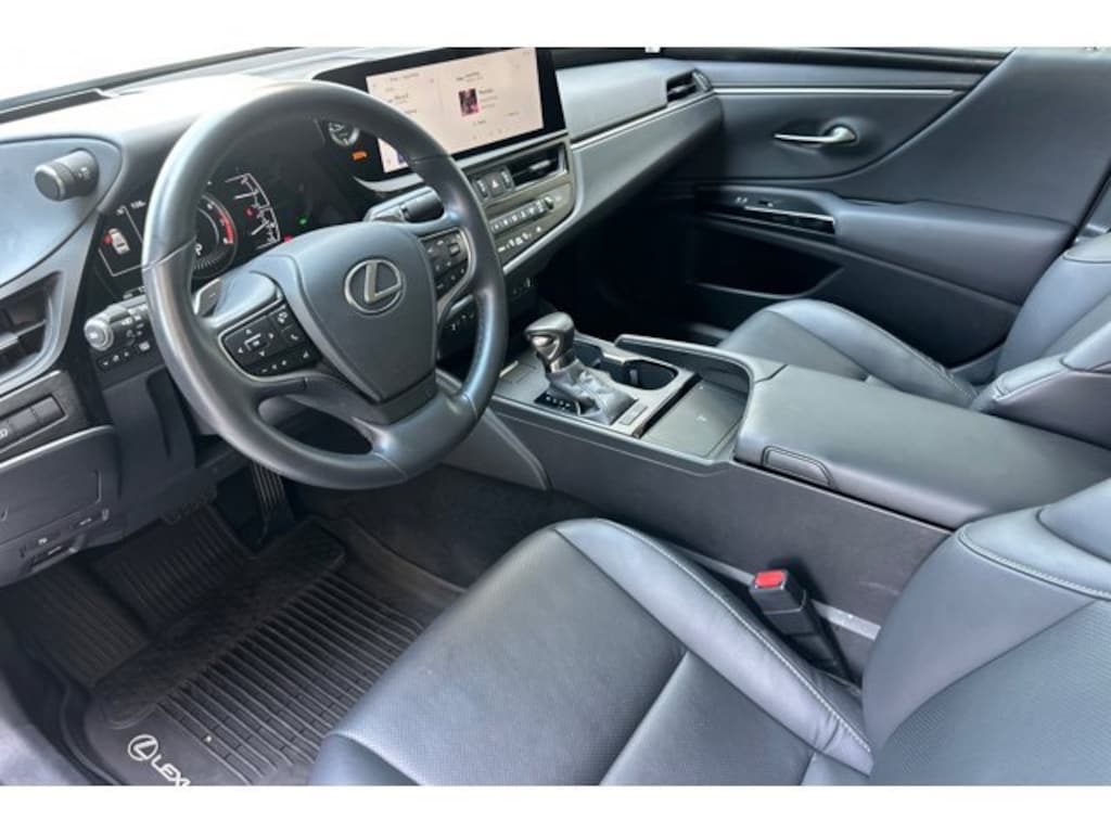 Certified 2025 Lexus ES 350 Base Sedan