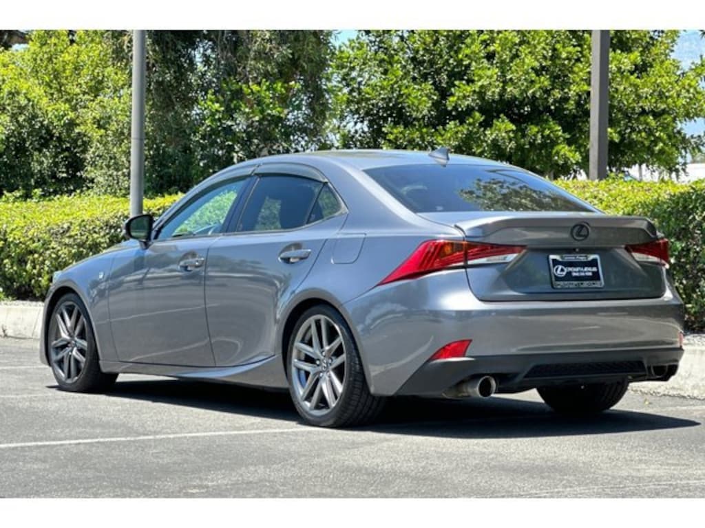 Used 2017 Lexus IS 200t Sedan