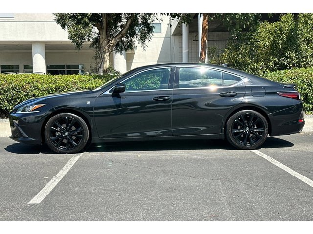 2023 Lexus ES 350 F SPORT Handling photo 2