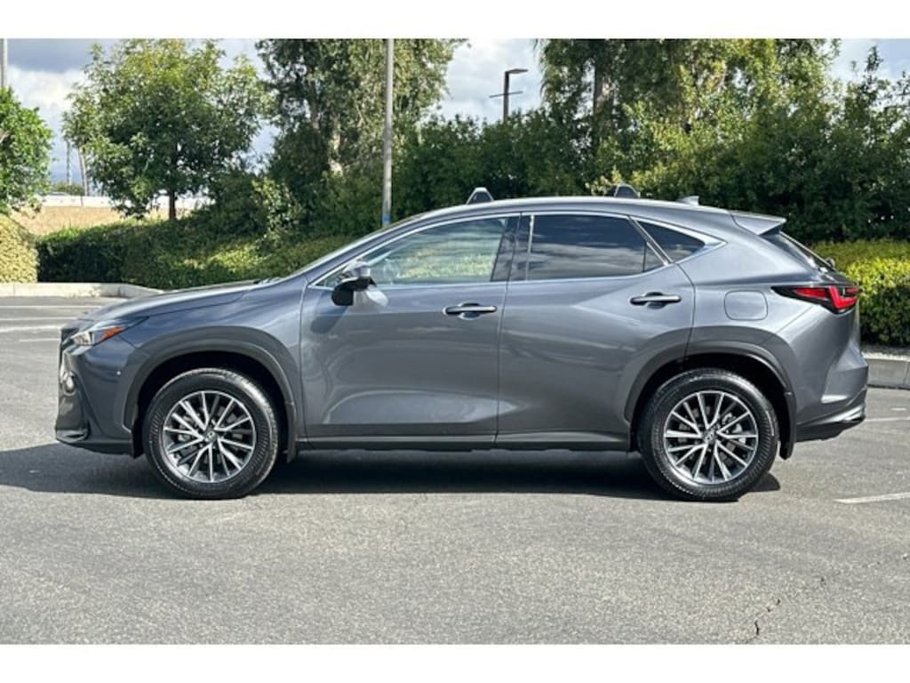 Used 2025 Lexus NX 350h Premium SUV