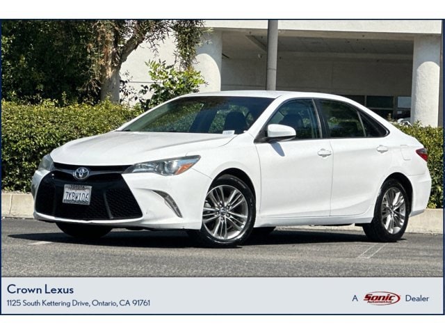 2015 Toyota Camry SE