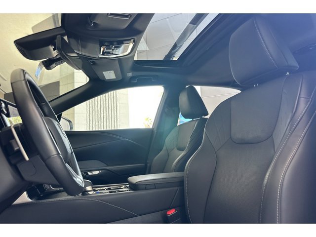 2025 Lexus RX 350 - Photo 20