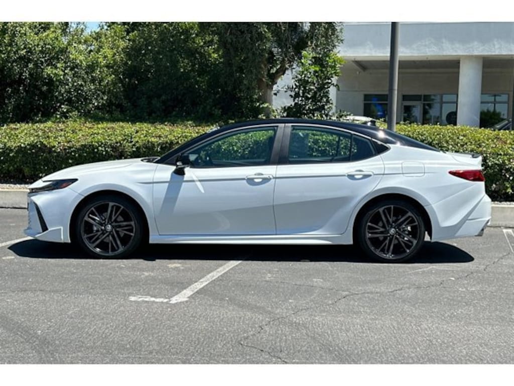 Used 2025 Toyota Camry XSE Sedan