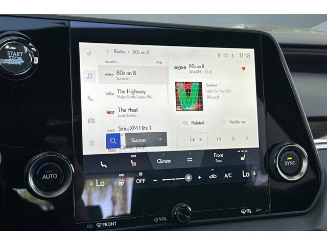 2025 Lexus RX 350 - Photo 22