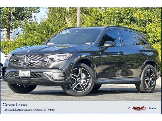 2025 Mercedes-Benz GLC Base's photo