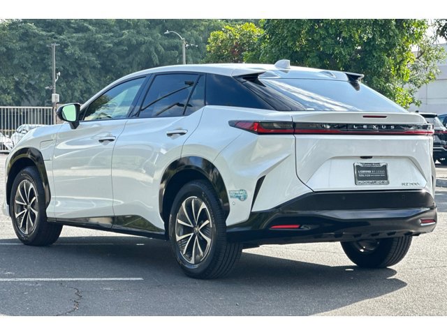2024 Lexus RZ 300e Premium photo 3