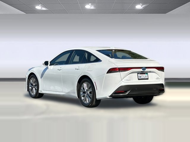 2021 Toyota Mirai XLE photo 2