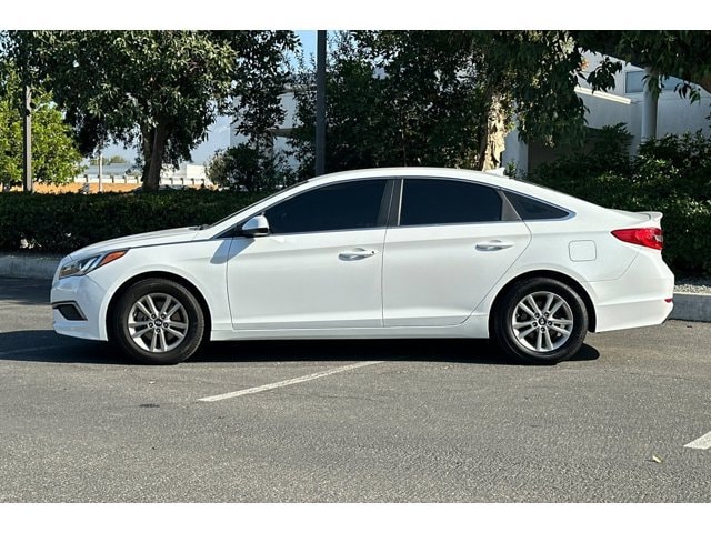 Used 2017 Hyundai Sonata SE with VIN 5NPE24AF0HH562781 for sale in Ontario, CA