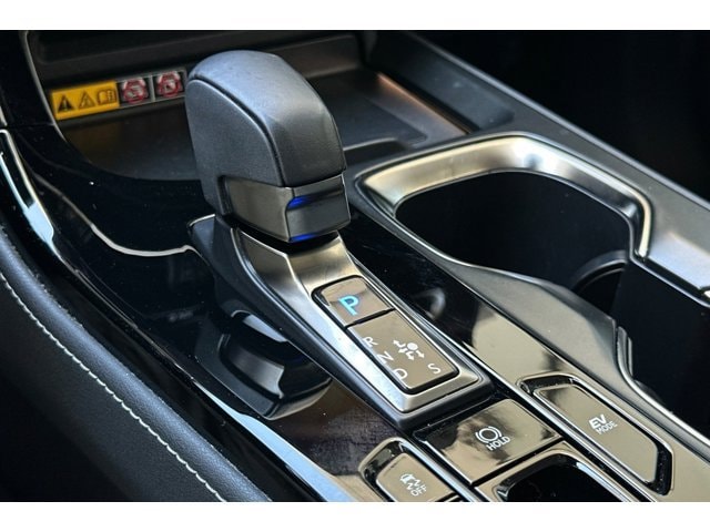 2025 Lexus NX Hybrid 350h - Photo 18