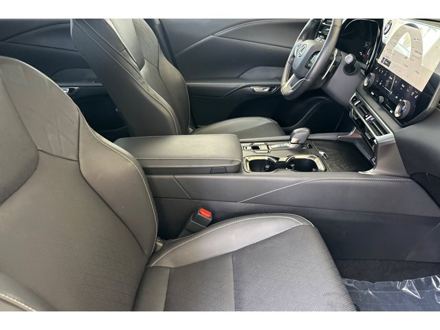 2025 Lexus RX 350 - Photo 32