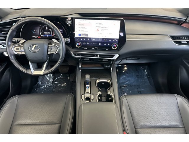 2025 Lexus RX 350 - Photo 15