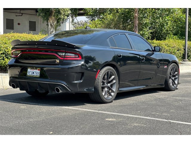 2020 Dodge Charger Scat Pack photo 3