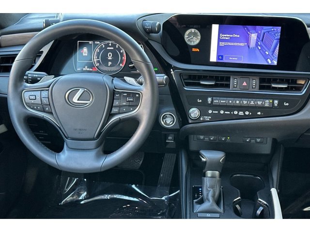 2024 Lexus ES 350 Premium photo 4
