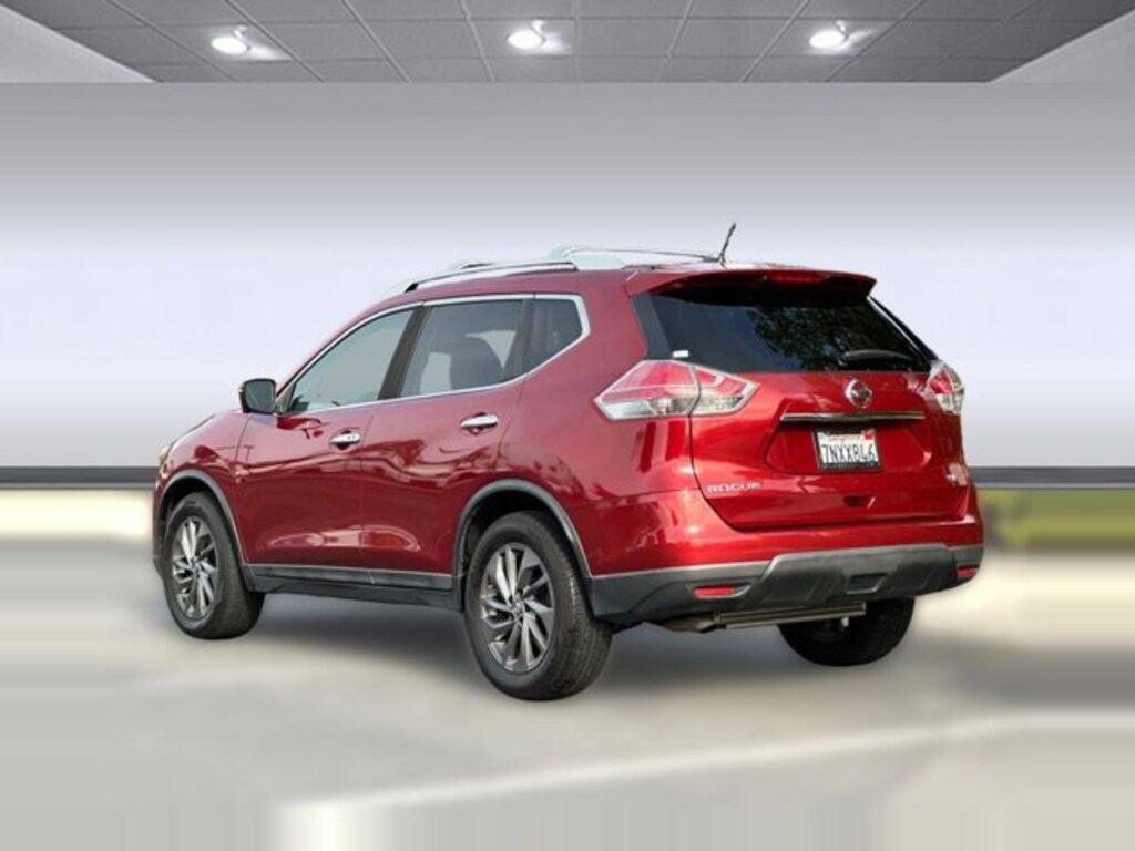 Used 2016 Nissan Rogue SL SUV