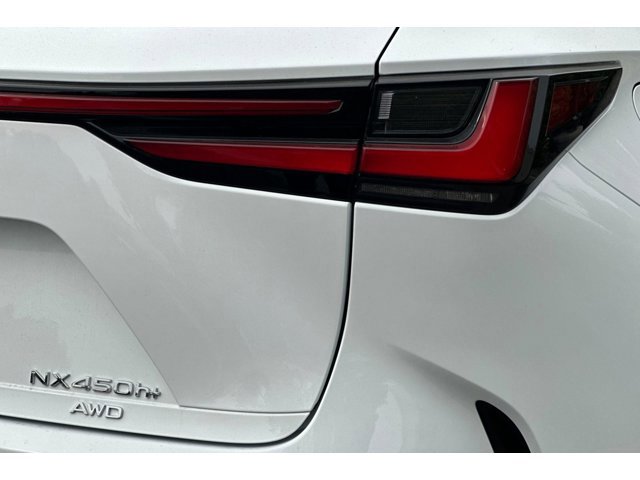 2026 Lexus NX 450h+ Luxury - Photo 12