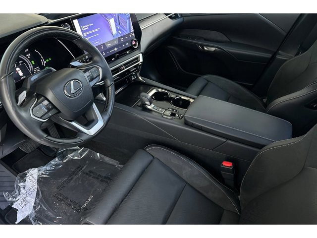 2024 Lexus RX 450h+ Luxury photo 2