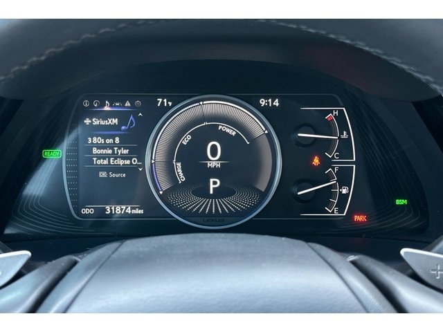 2025 Lexus ES Hybrid 300h - Photo 19