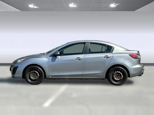 Used 2011 Mazda MAZDA3 i Sport with VIN JM1BL1UG2B1460688 for sale in Ontario, CA