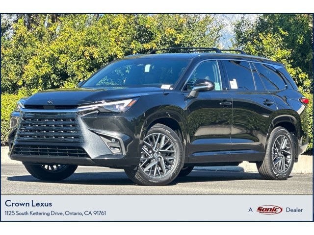 2026 Lexus TX Luxury's photo