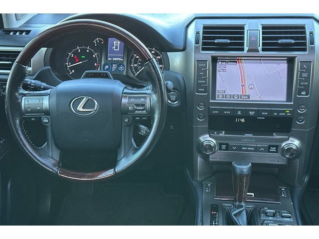 2016 Lexus GX 460 Luxury photo 4