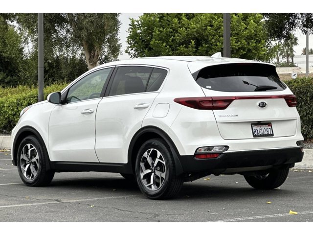 2022 Kia Sportage LX photo 3