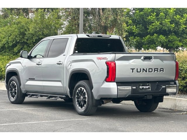 2022 Toyota Tundra SR5 3.5L V6 photo 2